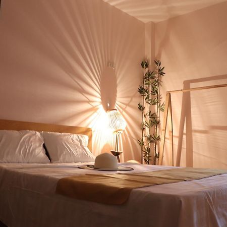 Hola Homestay ハノイ市 エクステリア 写真
