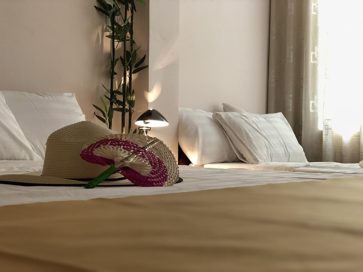 Hola Homestay ハノイ市 エクステリア 写真