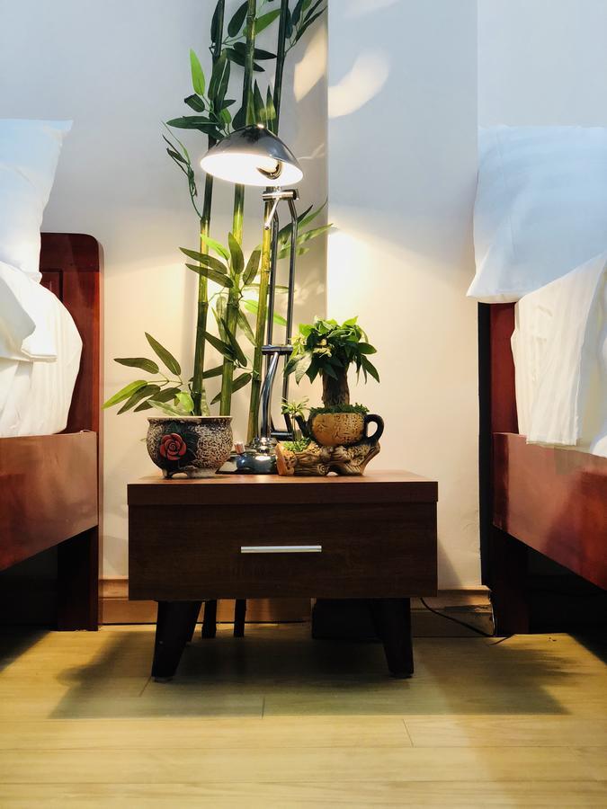 Hola Homestay ハノイ市 エクステリア 写真